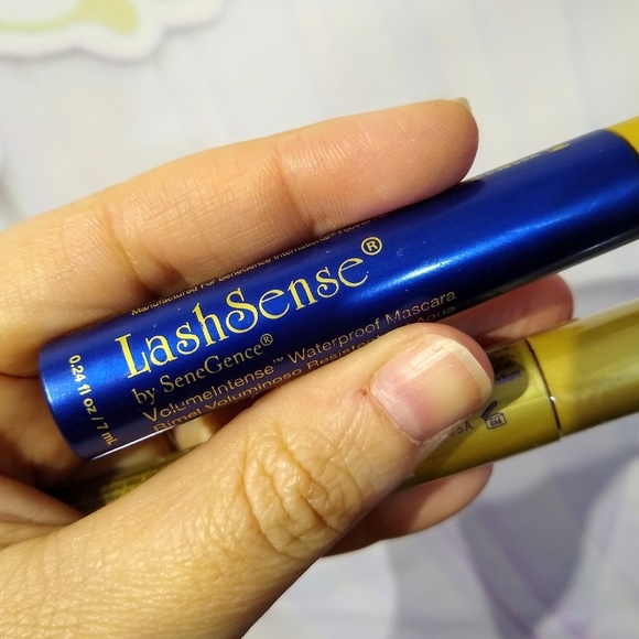 2 - LashSense VolumeIntense Mascara - Picture 7 of 8